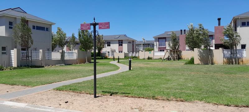 3 Bedroom Property for Sale in Buhrein Western Cape